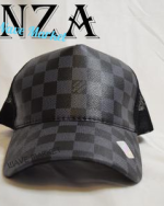louis vuitton black chequered cap