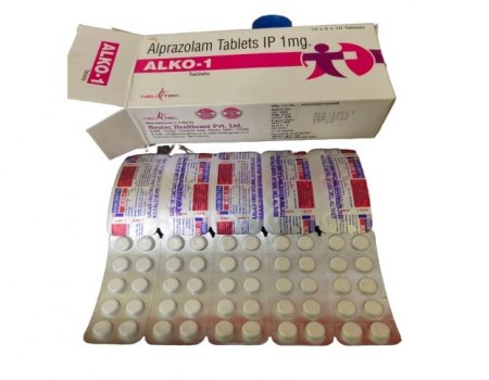 Xanax 1mg Pure Alprazolam In Blister x 90 Pills US Domestic With Track