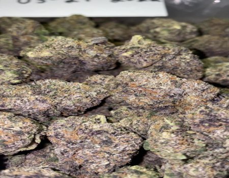 Dark Knight Runtz - Exotic (165/OZ - 2475/LB)