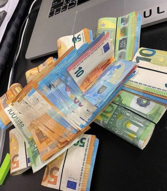 100% UNDETECTABLE COUNTERFEIT BILLS(USD,EUR,GBP,AUD,CAD