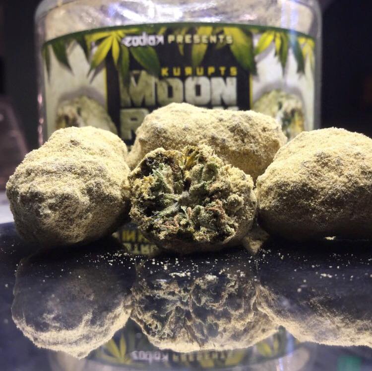 Kurupt’s Moonrocks